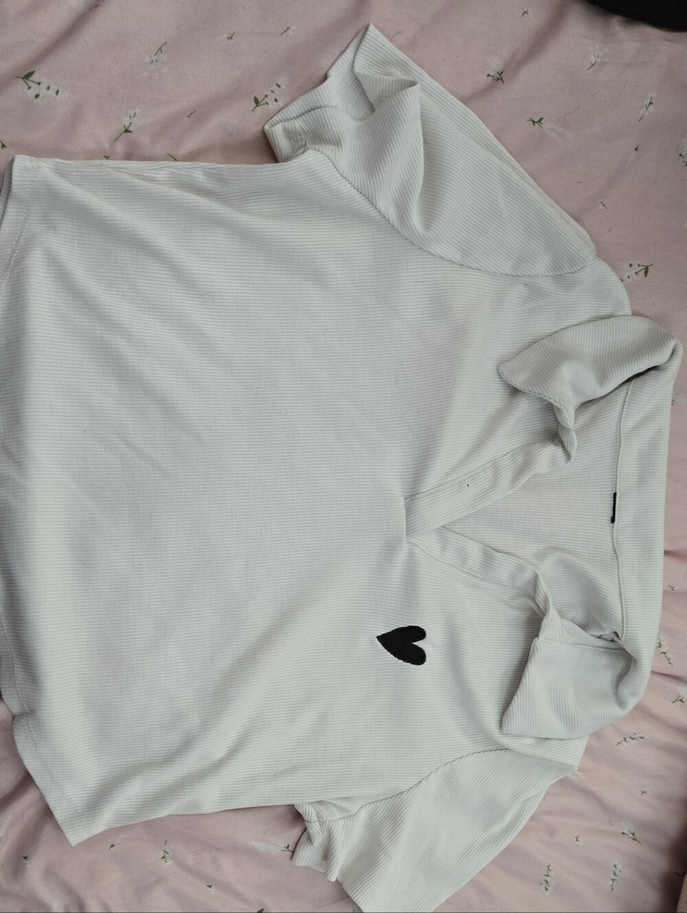 White Ribbed Polo Top with Black Heart Detail